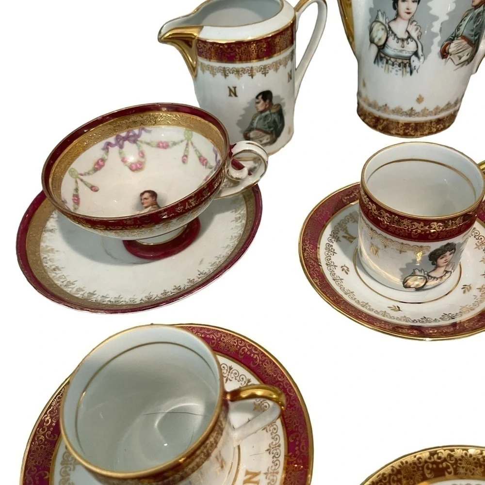 Emperor Napoleon Bonaparte  Expresso set Porcelaine De Luxe FD Made in France